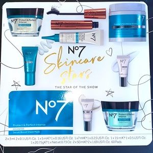N̥ͦo̥ͦ7 The Star of the Show Cosmetic Gift Set